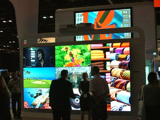 22 32 55 cali do montażu na ścianie Wewnętrzny wyświetlacz LCD Digital Signage z WiFi / 3G / Android